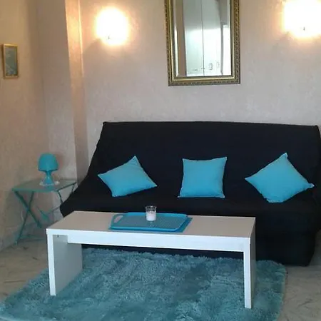 Parc Imperial Apartment *